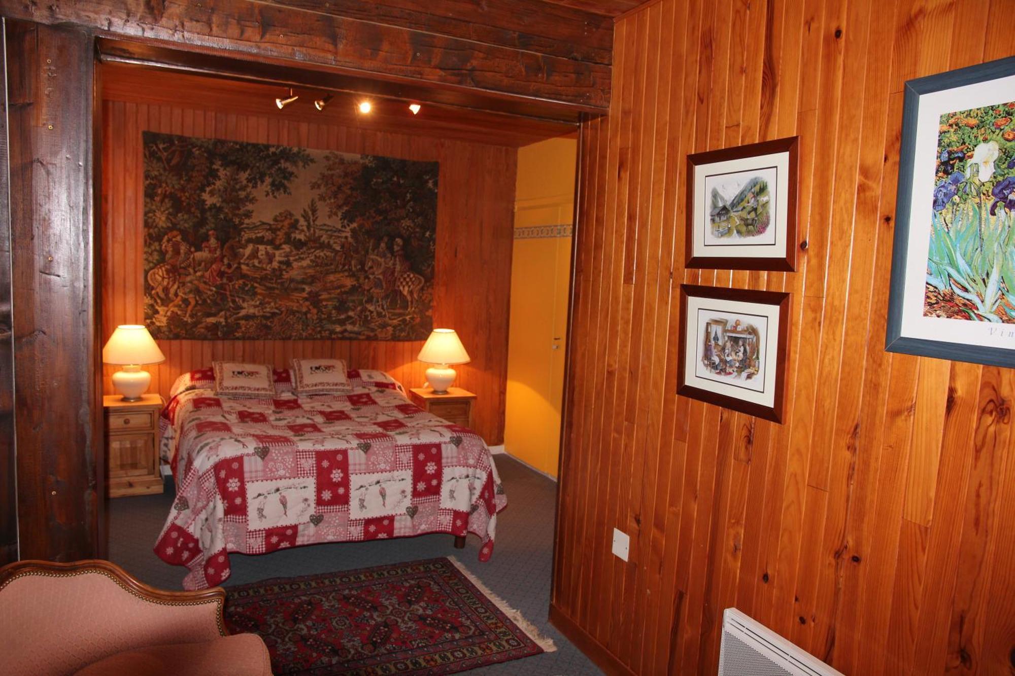 Guest House Chalet Saint Roch Albiez-Montrond Exterior photo